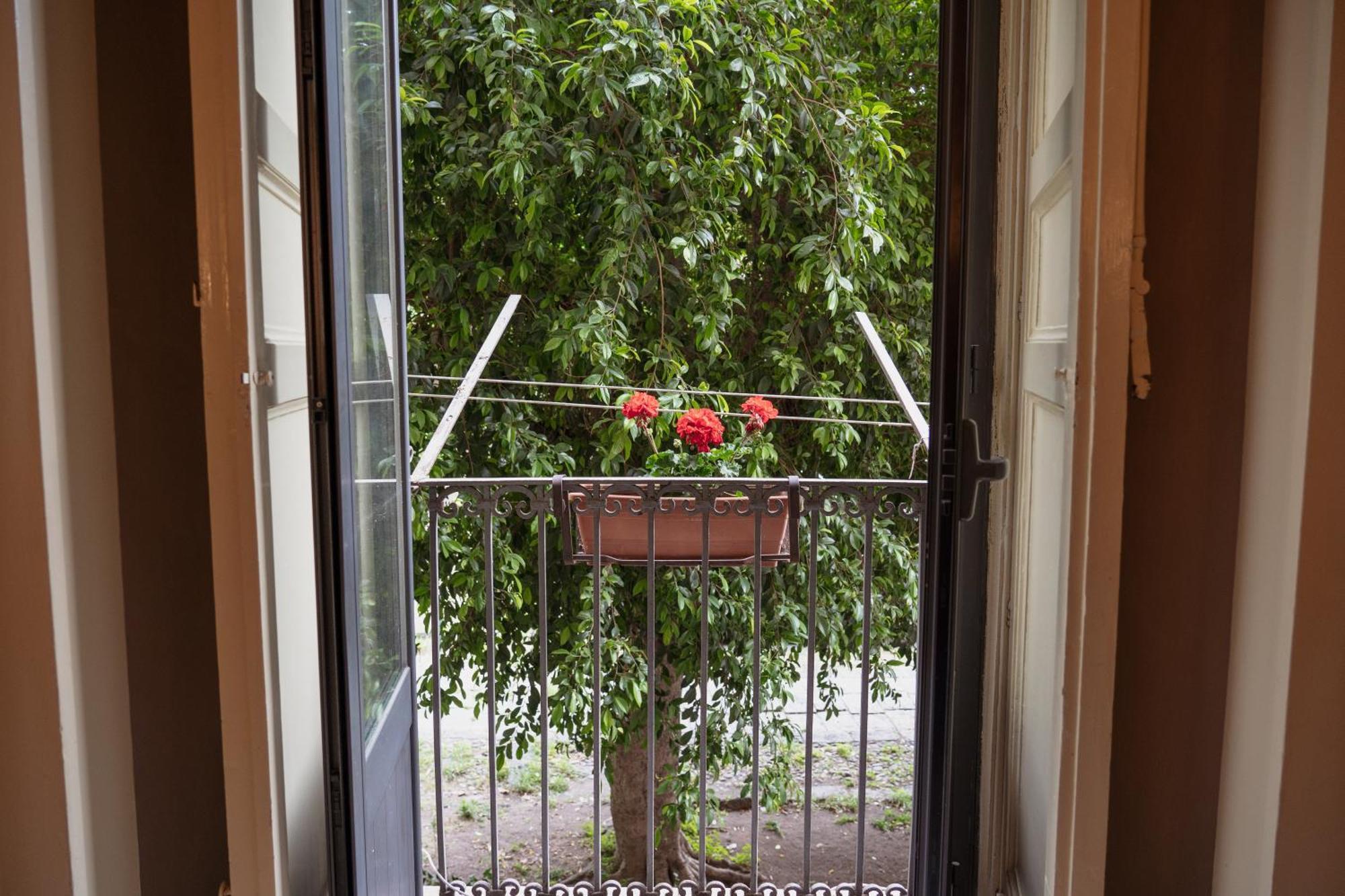 Bed And Books Bed and Breakfast Κατάνια Εξωτερικό φωτογραφία