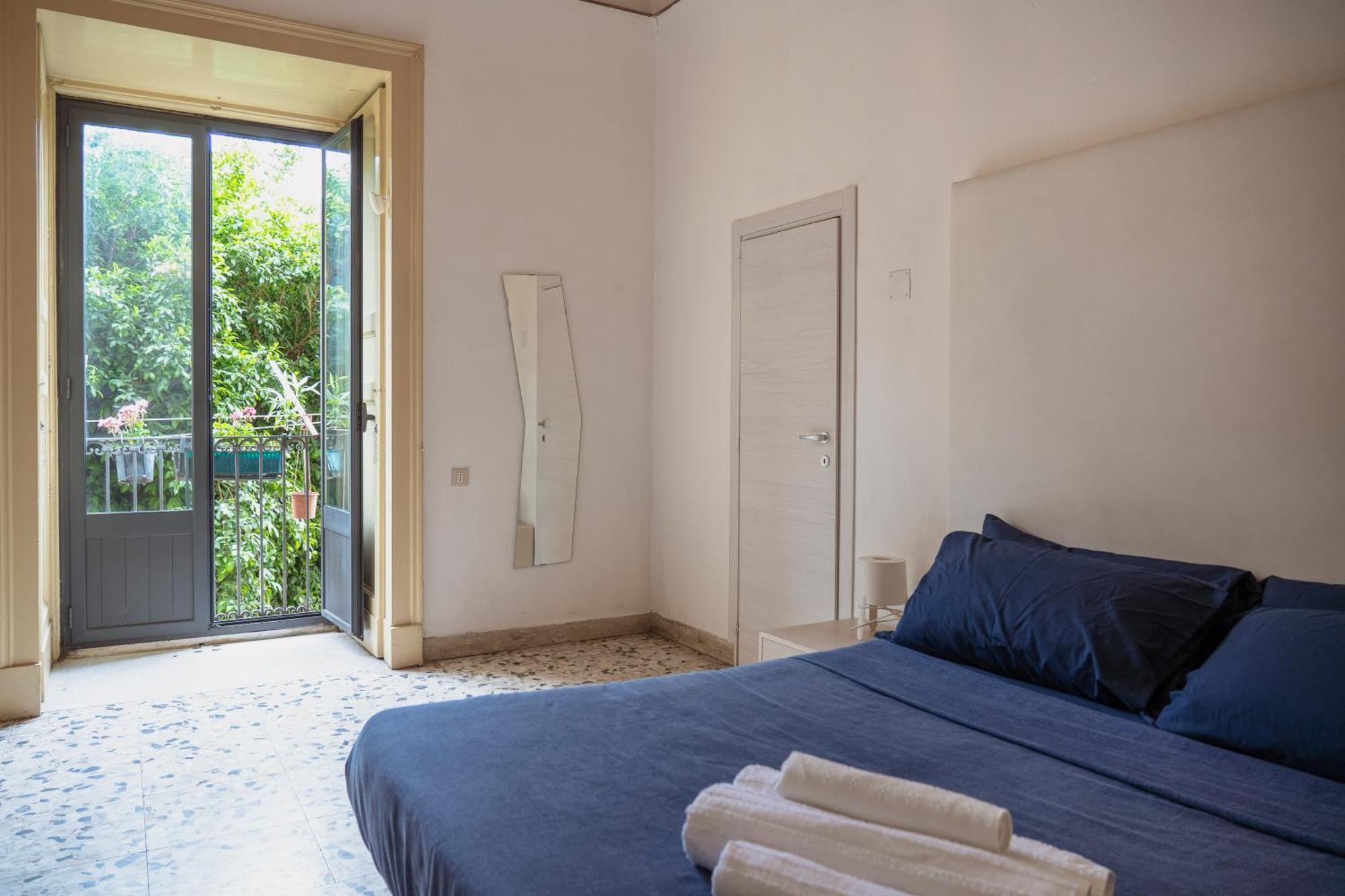 Bed And Books Bed and Breakfast Κατάνια Εξωτερικό φωτογραφία